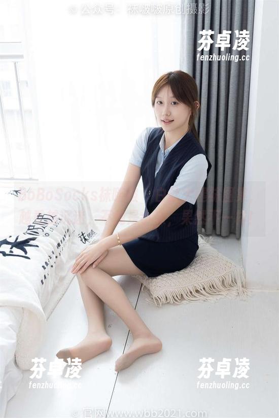BoBoSocks袜啵啵-小沫 BoBoSocks袜啵啵 - 白丝大腿袜图集,越看越沉迷,不愧是小沫,果然不一样!