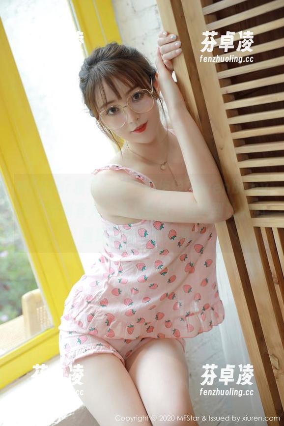 MFStar模范学院 - 柳侑绮Sevenbaby与“特别客人”双人图包，精选到让人心里痒痒的不确定感！
