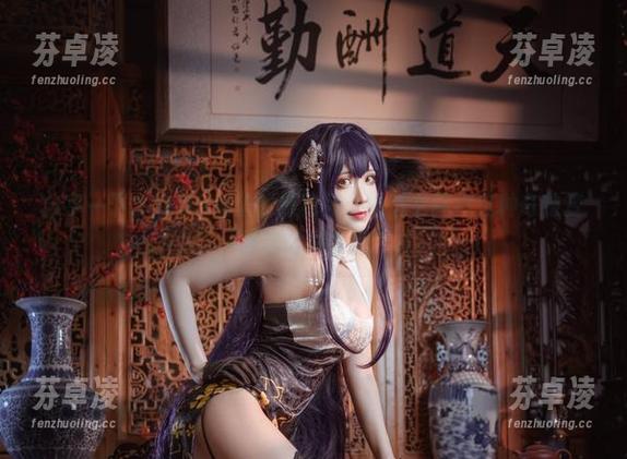 Sakiiii翎柒 分享一下Sakiiii翎柒的黑枪呆:她怎么能把这种奇特变得这么好看呢?