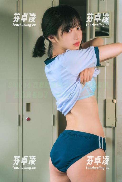 Shika小鹿鹿的旗袍cos：为了这套图，我总算看懂了“烽火经年”的含义！