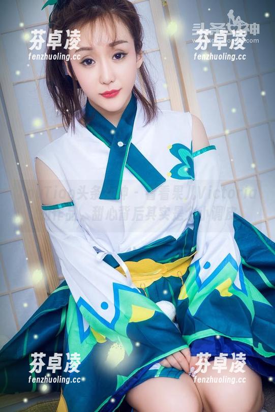 TouTiao头条女神 - 看看果儿Victoria的作品，甜心背后其实是个小调皮