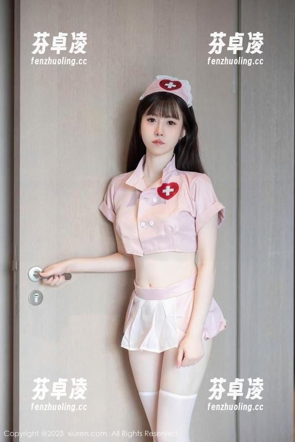 Xiuren秀人网 - 高清视界：fairy如歌的比基尼晨光美照，透过镜头找不到的那一抹色彩仍在心头荡漾。