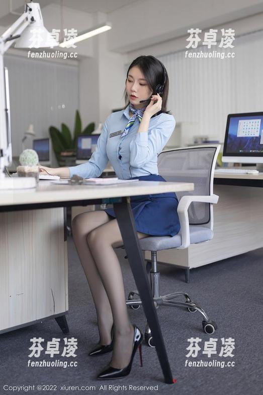 Xiuren秀人网 - 王梓童Doirs的私拍合集：是不是穿上护士制服就自动加分？