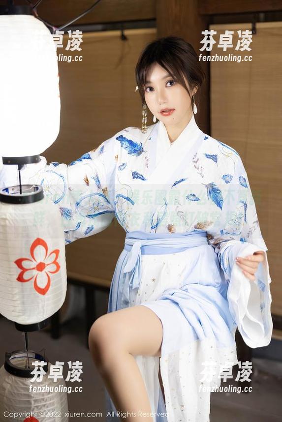 Xiuren秀人网-白浅浅 Xiuren秀人网 - 娱乐圈露什么都不算新鲜,白浅浅的内衣私房照打破常规!