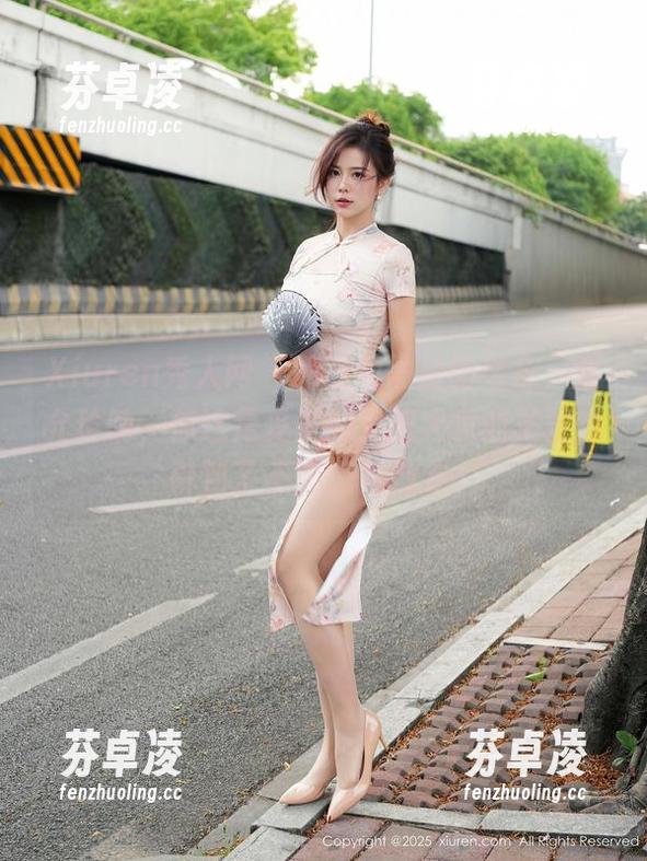 Xiuren秀人网-金允珍呐 Xiuren秀人网 - 美图和黑丝的结合,金允珍呐,你这是妥妥的又把大家的关注点引到了不该想的地方。