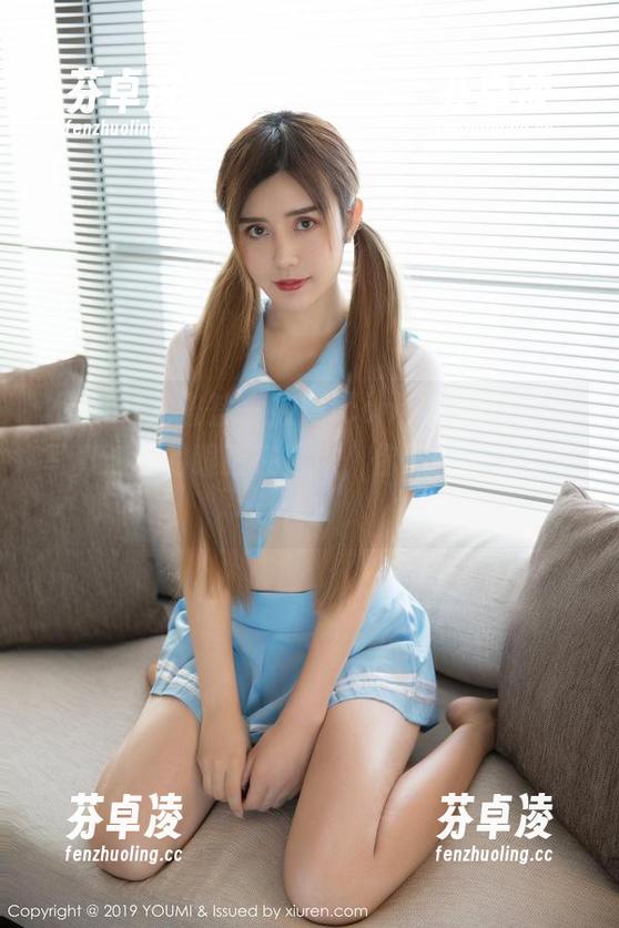 YouMi尤蜜荟 - 筱慧icon，短裙与高清写真：我的眼睛在工作，你们要怎么负责任？