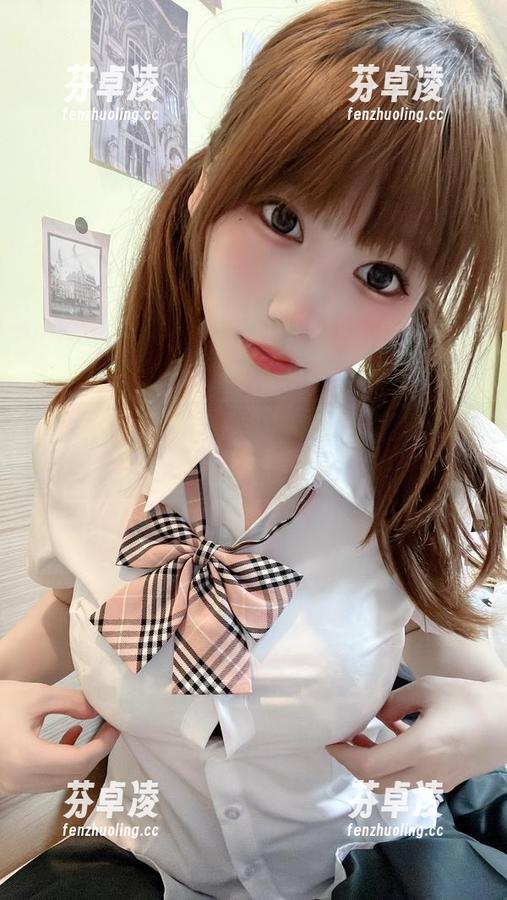 usejan蓝蓝的牛仔裤：高清图片，看得我都有点心虚了。