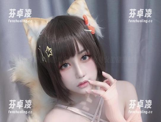 一笑芳香沁 一笑芳香沁的私房快照:修女神父的甜蜜碰撞