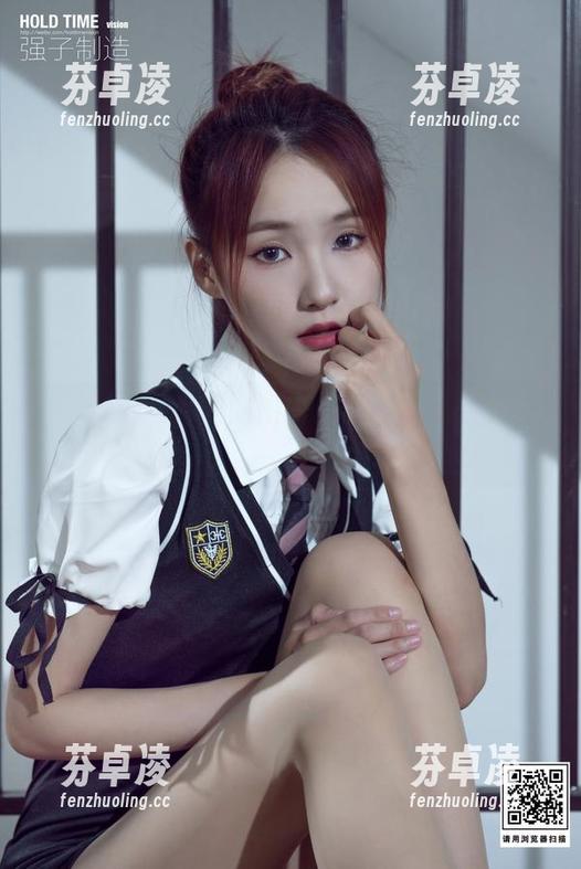 丽柜-子晴 丽柜 - 泳池最佳拍档:子晴写真集大热分享
