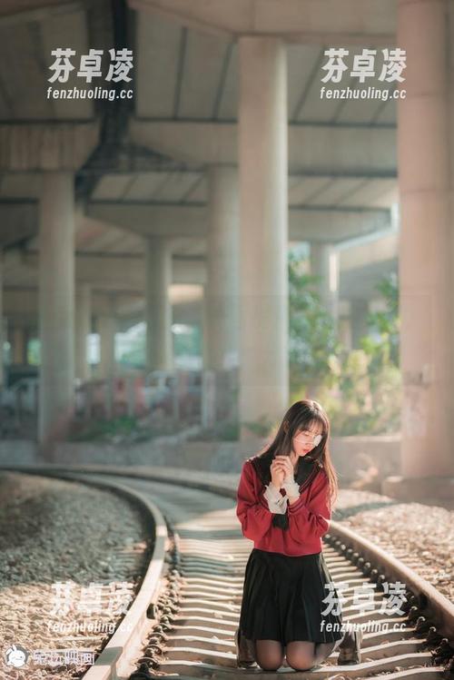 雨后的清新，兔玩映画提供的私拍图片，拉菲和英梨梨的合作，分数有点尴尬？