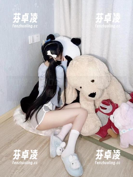 微密圈 - 十万口草莓粥粥的自拍，在线逛图集让人恍惚