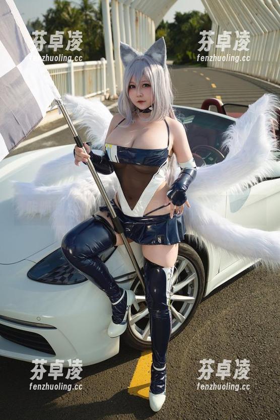 咔喵 咔喵制服日记——美图里的隐藏小叹息