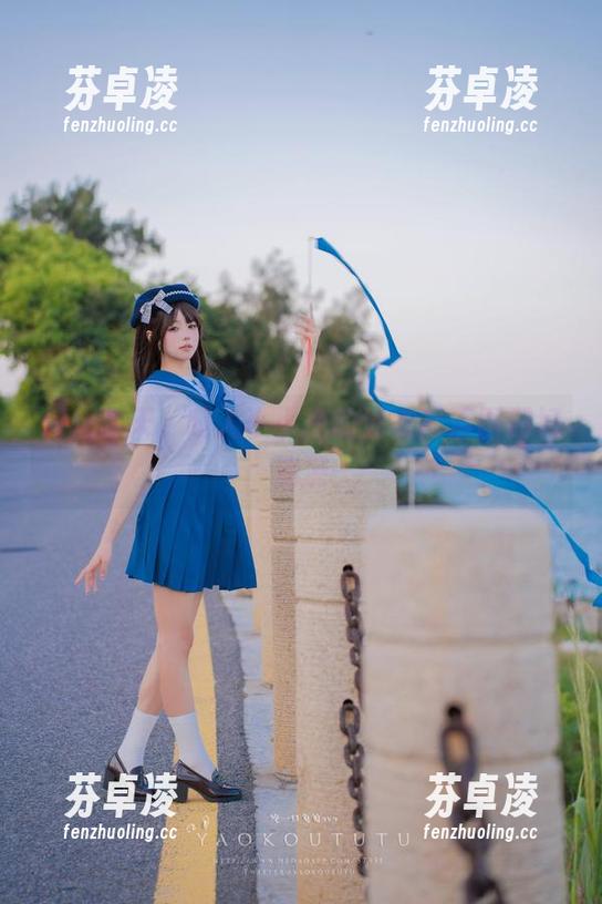 咬人小小兔 何止夏天,咬人小小兔的泳衣高清图册好清凉