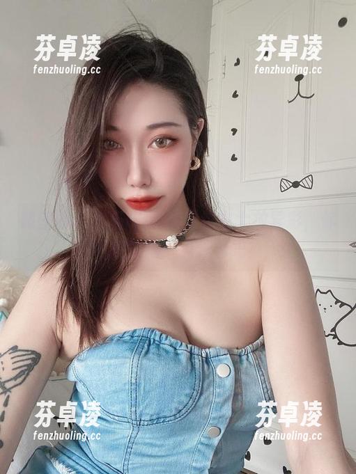 微密圈 - 小猫咪ck在豹纹中大放异彩，你不想知道一点什么吗？