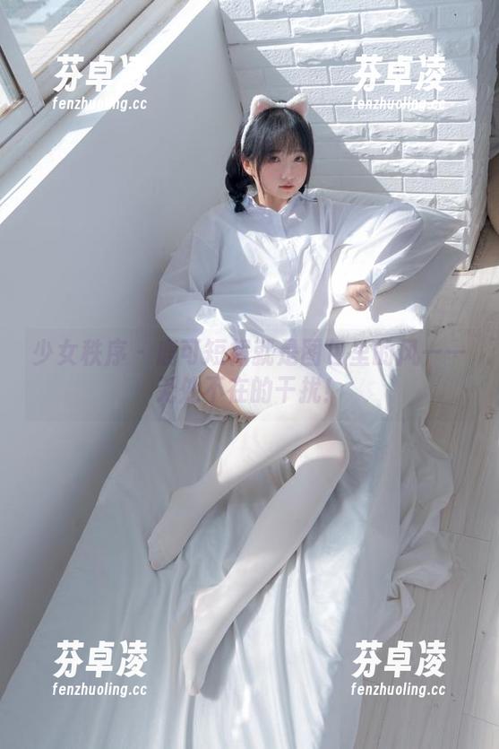 少女秩序-鹿可 少女秩序 - 鹿可短裙就是图包里的风——无处不在的干扰!