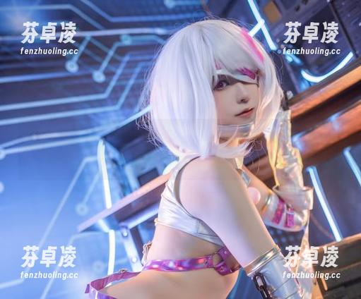 拖拉大王的长腿免费套图，甚至不知道该怎么描述，就是吸引眼球！