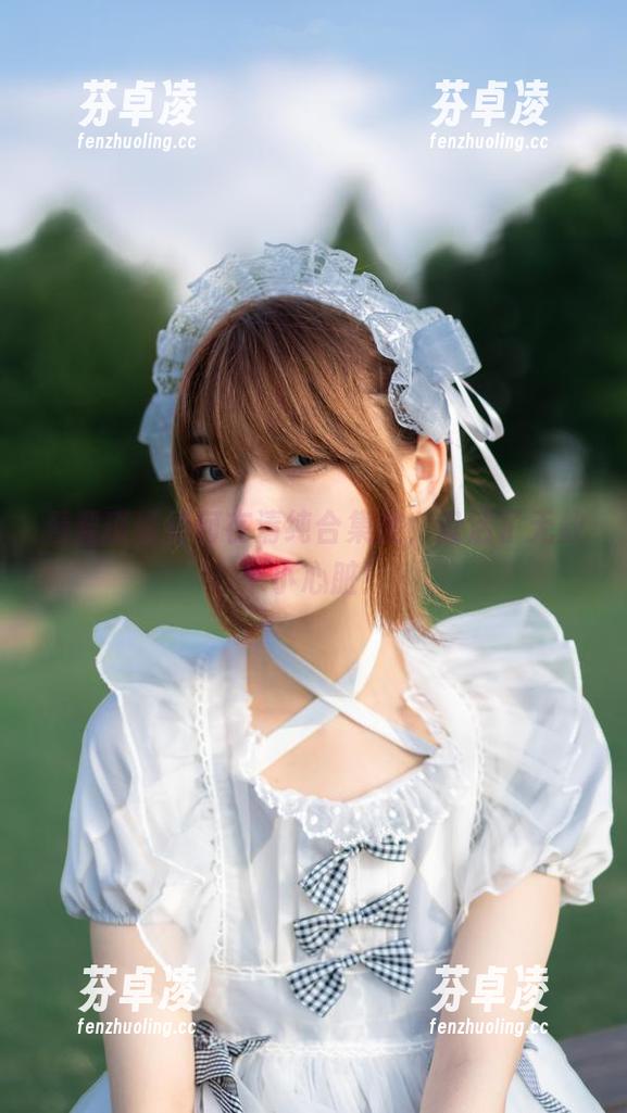 梨瑾瑾 看梨瑾瑾如何在清纯合集里,盘活了无数个小心脏!