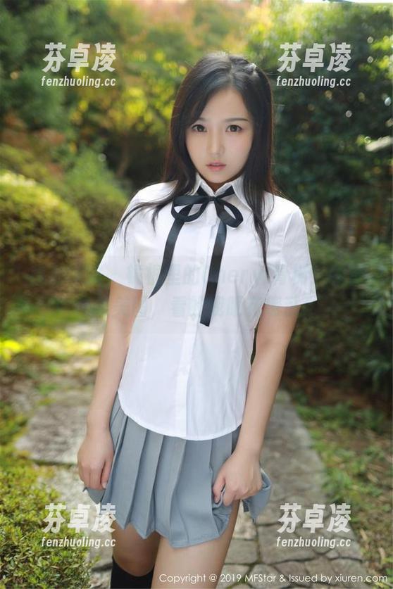 模范学院 - 镜框里的Cheryl青树：眼镜合集美图，看的我眼花缭乱！