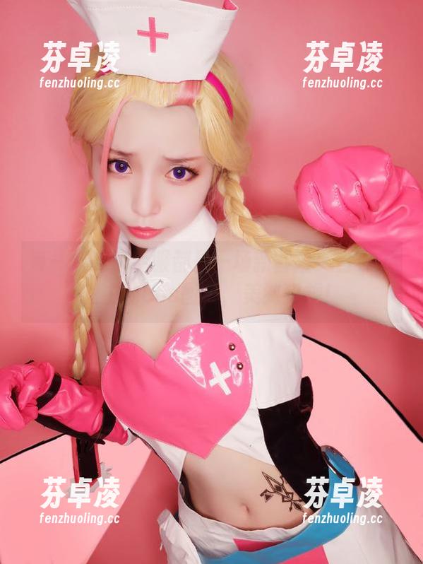 每一次的水手服都是一场新冒险！白易子教主的cos图集，美到犯规！