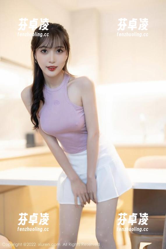 秀人网-Cris_卓娅祺 秀人网 - 哎呀,这个图包里的Cris_卓娅祺又美又撩,唯美与性感之间的轮廓有点模糊,真让人魂牵梦萦。