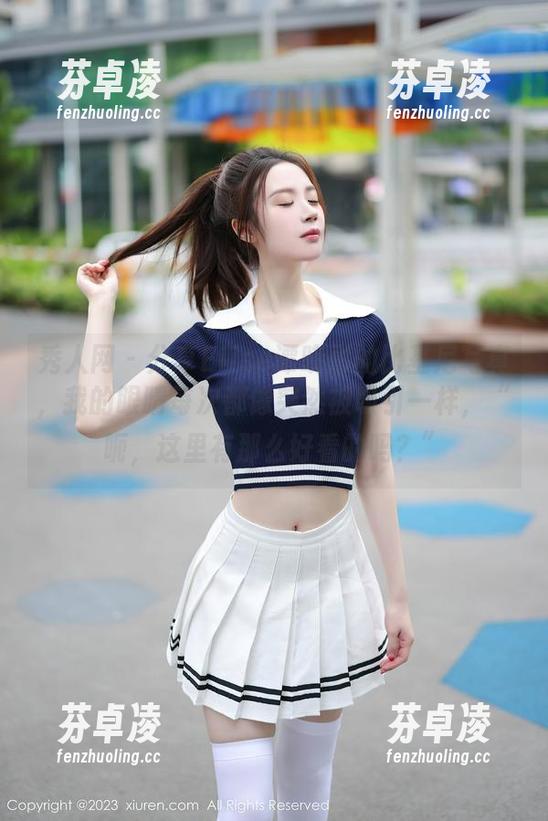 秀人网-Elise谭晓彤 秀人网 - 分享Elise谭晓彤的比基尼写真,我的眼睛每次都像突然被吸引一样,“呃,这里有那么好看的吗?”