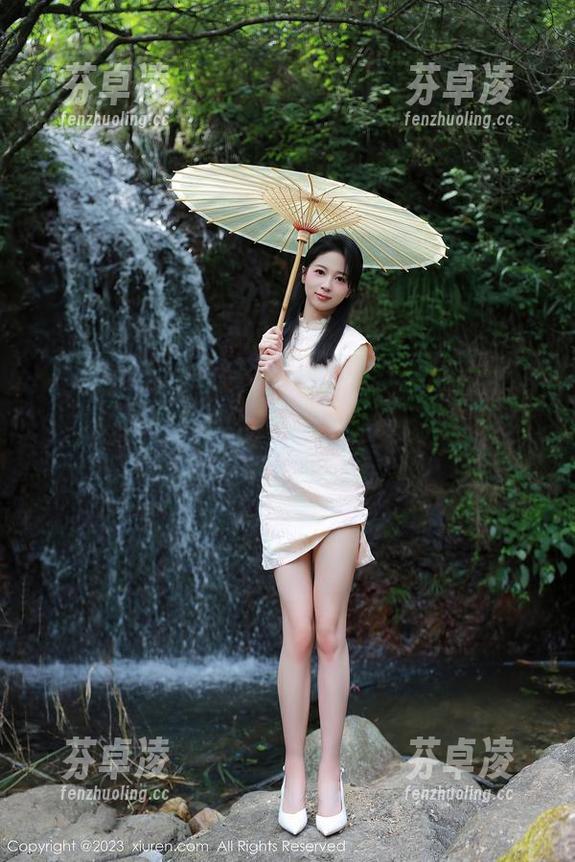 秀人网-小纯子 秀人网 - 小纯子的和服写真,要不要我给她写首诗?这图片可以激发我所有的文艺细胞。
