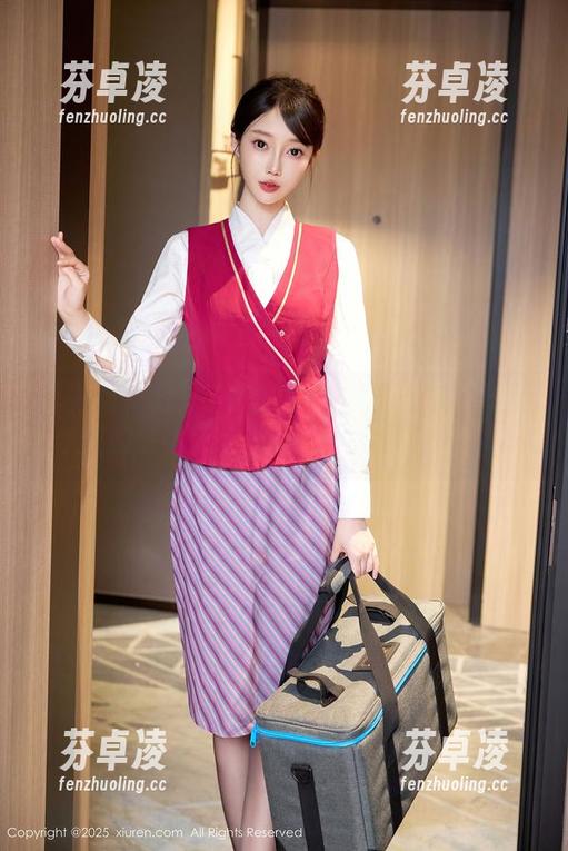 秀人网 - 悠悠YOYO的修女合集：信仰与欲望的交错，大家想必都想知道长啥样