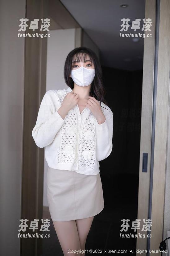 秀人网-白芷yy 秀人网 - 白芷yy的瑜伽套图,别说无圣光,真应该有点光把我的土豪镜子都给照亮了!