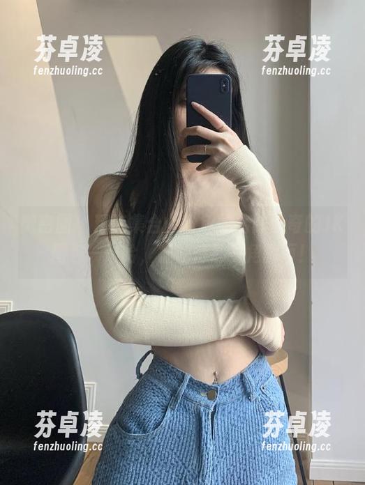 粉色的猪陈佩奇 微密圈 - 精选集合,粉色的猪陈佩奇的JK图包——哈,很期待那一角画面!