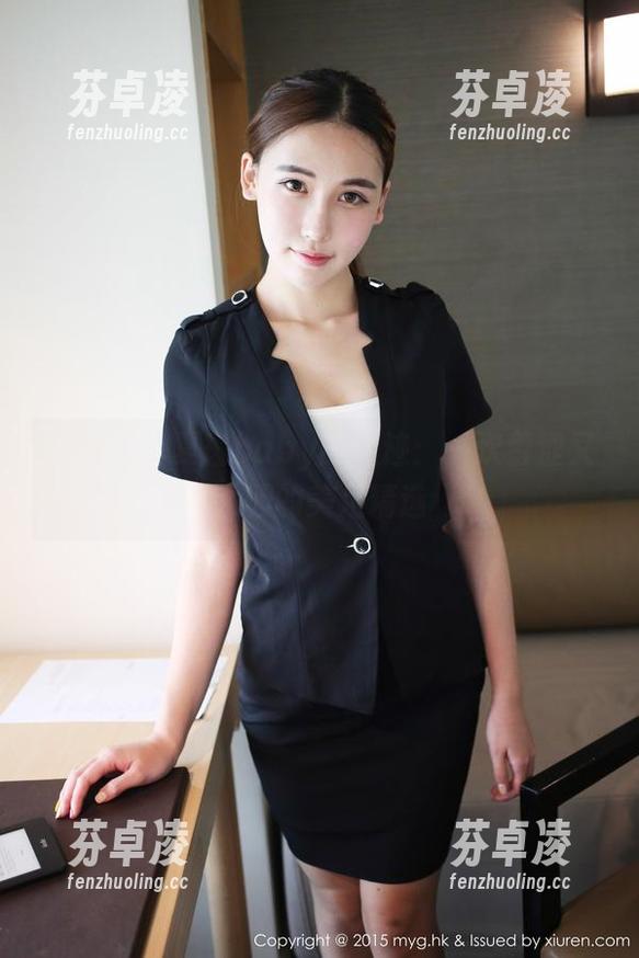 美媛馆-夏瑶baby 美媛馆 - 夏瑶baby的足迹:一次羞涩又大胆的美足精选