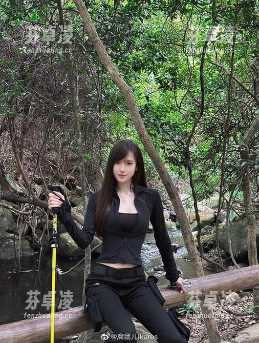 腐团儿Ikaros 运动也能这么好看?腐团儿Ikaros的写真把资源玩得风生水起!