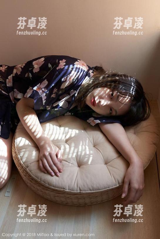 蜜桃社-木奈奈 蜜桃社 - 妹妹+木奈奈=私房合集,效果自带撒娇滤镜!
