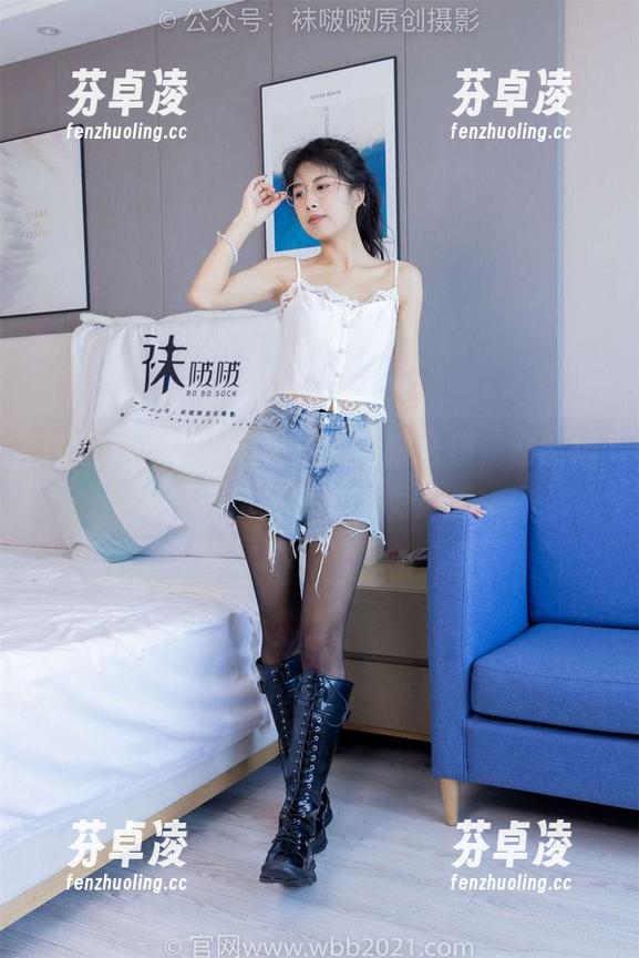 袜啵啵 - 在线逛稚予的短靴合集，谁能抵挡这种吸引力呢？