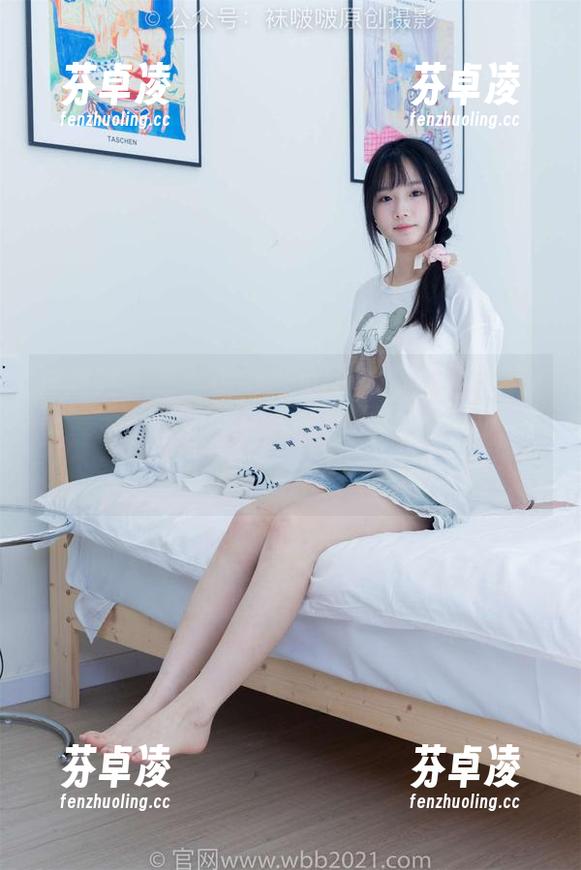 袜啵啵 - 芝士说，“免费校园”？你说的是要不要把我照片挂学校门口吗，哈哈，这美图简直不怕考试！