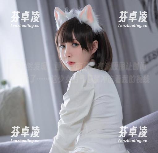 西园寺南歌 我突然发现,西园寺南歌的高清原图让时间都停止了……这少女的气息就冲击着我的视线。