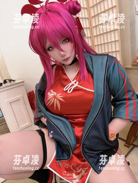 贝贝琪Becky 圣诞套图合集,作为贝贝琪Becky的忠实粉丝,我的表情已经无法用文字形容!
