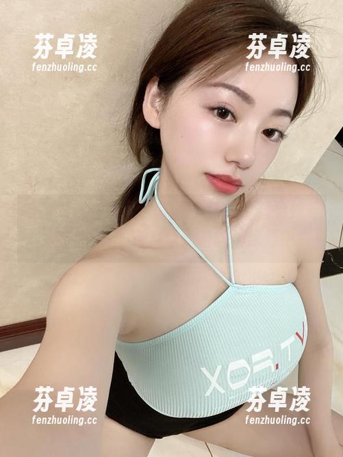 雪怡妹纸 微密圈 - 一味的红和黑,竟成了雪怡妹纸定制图片的新气象,咳咳,深思中