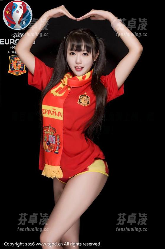 青豆客 - Lee小棠泳衣合集免费上线，感谢你们无畏的眼睛！