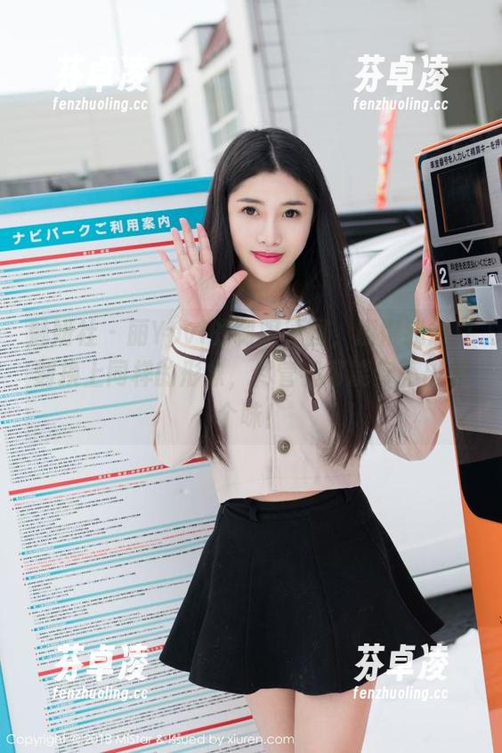 魅妍社-丽Yovi 魅妍社 - 丽Yovi的制服原图,撩得我想立刻换上同样的形象,尽管我可能穿不出那个味!